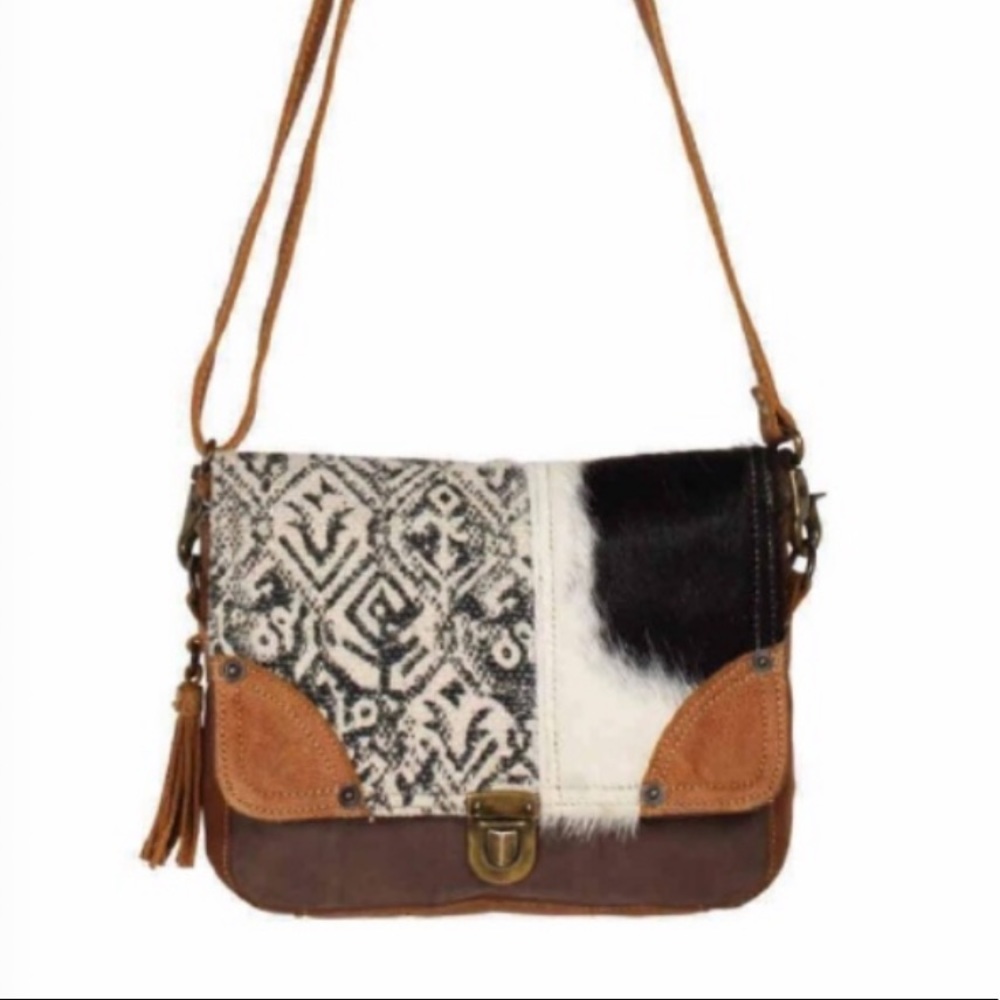 Myra flap messenger bag hairon (S-1214) - Picture 6 of 8